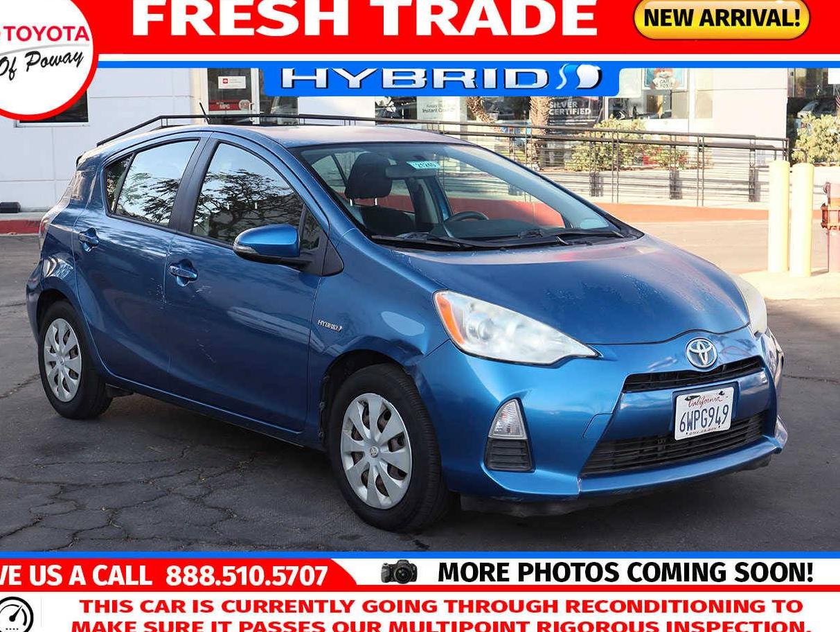 TOYOTA PRIUS C 2012 JTDKDTB39C1515440 image